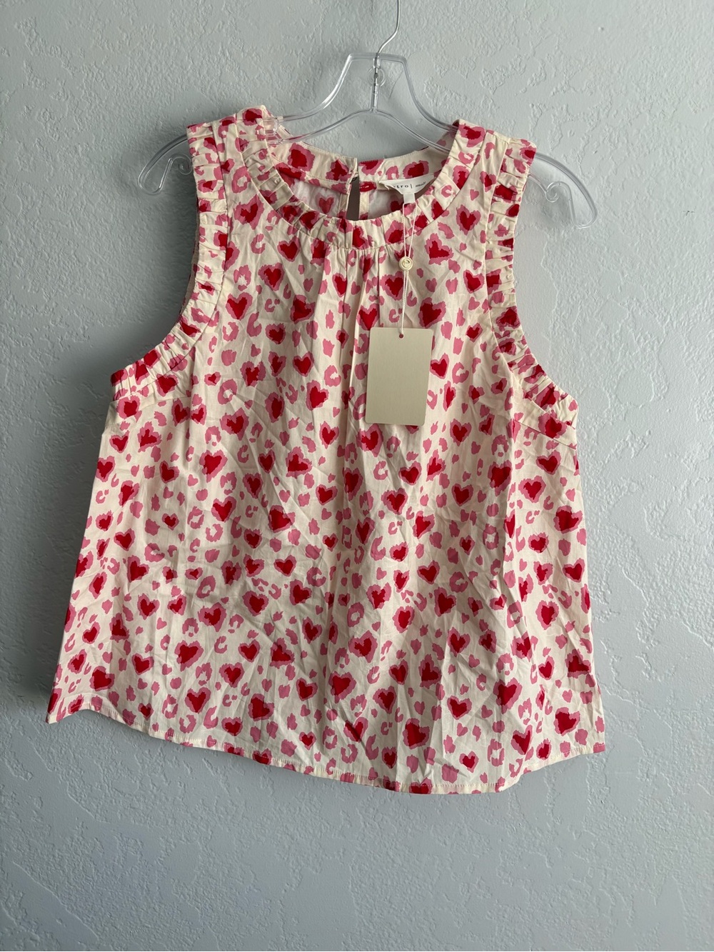 ❤️ New entro Pink and Red Heart Print Sleeveless Top